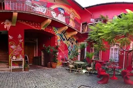 Vintage Garden With Balcony 布达佩斯